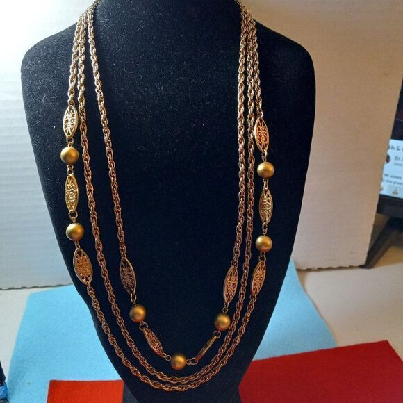 Gold Tone Three Strand Beaded and Oval Disc Necklace Granny Chic - Picture 1 of 5